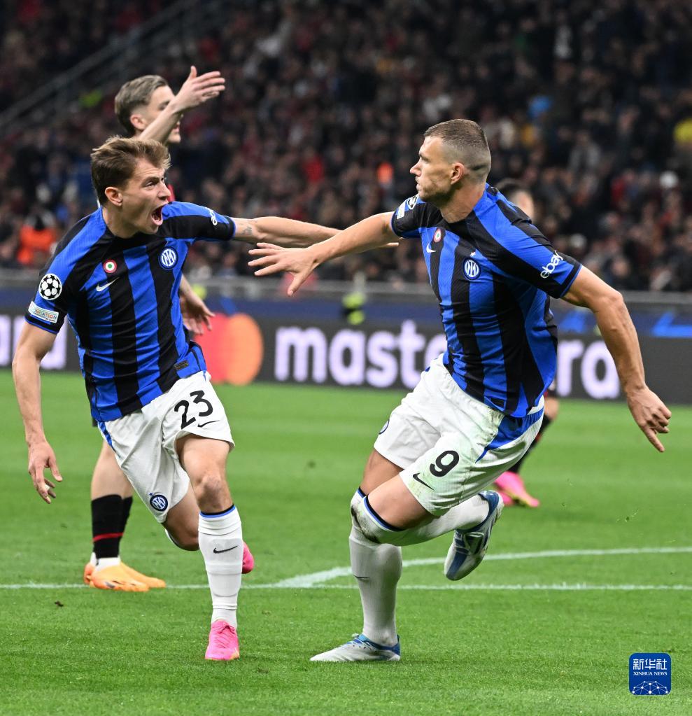 世体：奥尔莫左肩恢复情况良好，预计明年1月4日加泰德比复出（世体：奥尔莫左肩恢复顺利，预计将于明年1月4日的加泰德比复出）