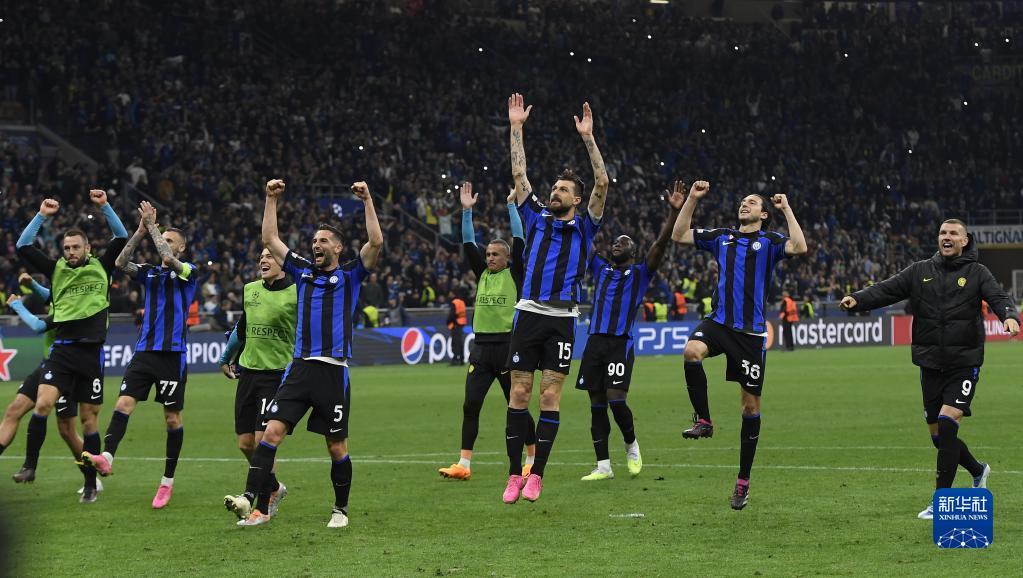 10天前被火箭裁掉！媒体人：新疆签下新外援凯文·哈里斯（被火箭裁员仅10天，媒体称新疆已签下外援凯文·哈里斯）