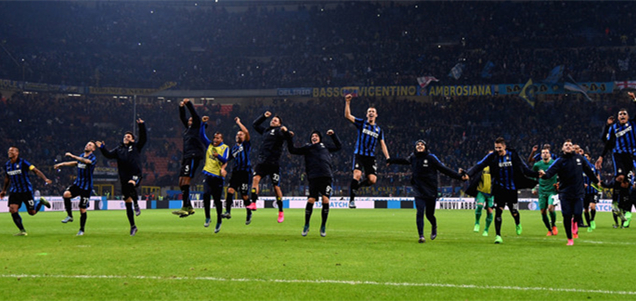 欧冠赛场精彩瞬间：皇马2-1取胜,（欧冠精彩回顾：皇马2比1力克对手）