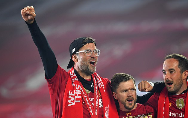 要不然五大联赛集体给非洲足协转账吧，这非洲杯时间太折磨了