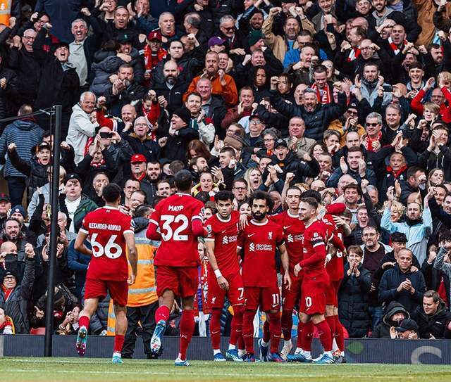 榜首战！中国女排赢酣畅淋漓一胜 李盈莹的替补揽得分王（榜首对决！中国女排畅快大胜，李盈莹替补勇夺得分王）