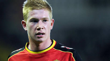 TA分析3-4-3阵型：从链式防守到战术万花筒，攻守易形的现代解法（TA解码3-4-3：由链式防守至战术万花筒，攻防易形的现代答案）