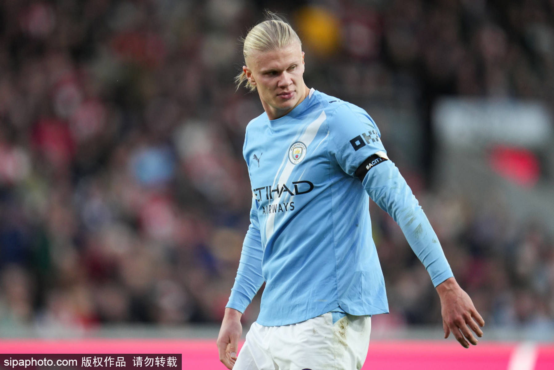 拒绝做网红球队！曼联4-1狼队连升6名至第6 积分追平欧冠区（不当流量队！曼联4-1狼队连跳6位至第6，积分追平欧冠线）