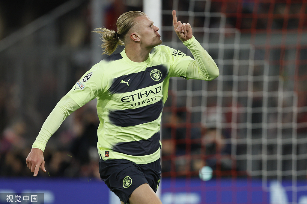 兜兜转转十余年，矿工离开顿涅茨克的这些年都用过哪些球场？（离开顿涅茨克后十余载，矿工辗转的主场都有哪些？）