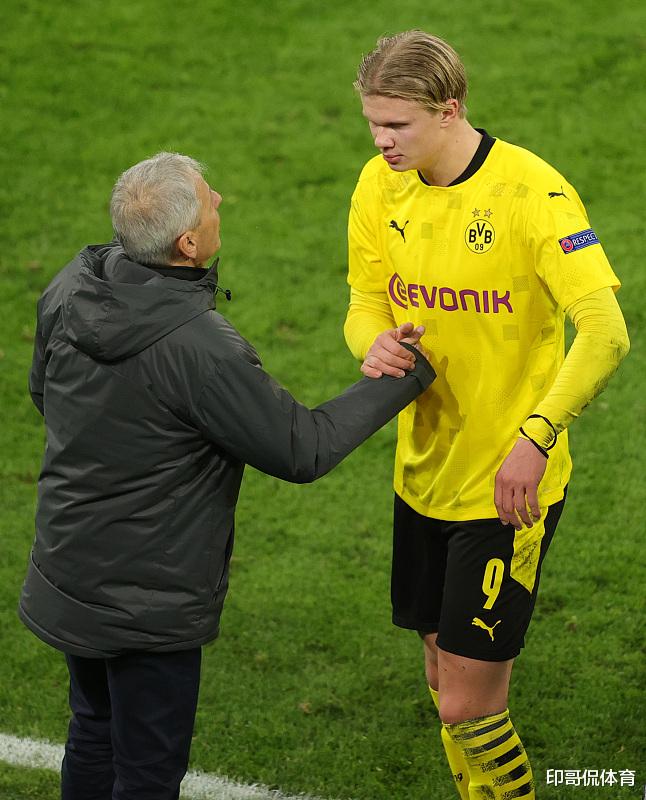 火箭哈登末节爆发连得15分（火箭核心哈登末节发飙连砍15分）