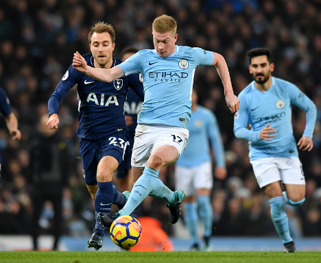 主场优势明显 球迷助威成关键（主场加成显著 球迷助威成取胜关键）