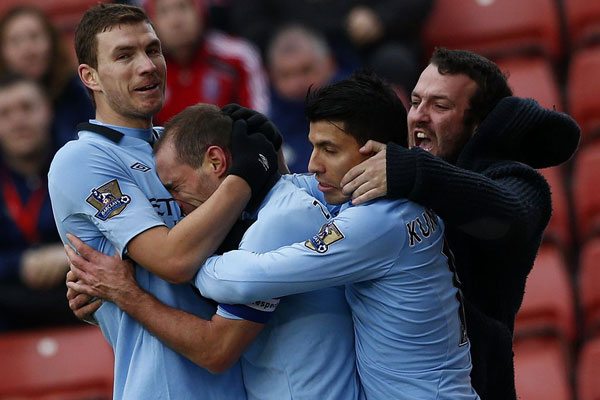 回击里沙利松，加布晒近3场英超北伦敦德比全场最佳奖杯（回敬里沙利松，加布晒出近三次英超北伦敦德比全场最佳奖杯）