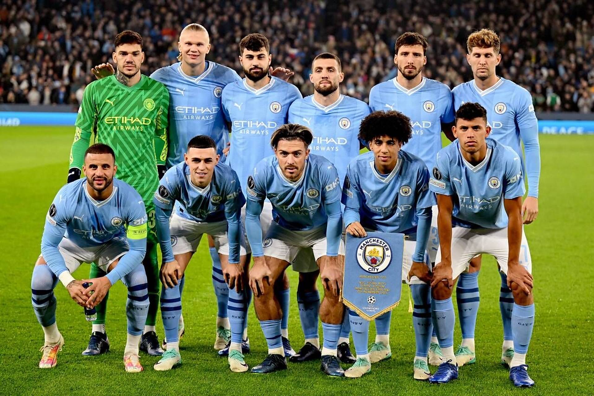 曼城斯特林末节进球助球队获胜（斯特林末段破门助曼城取胜）