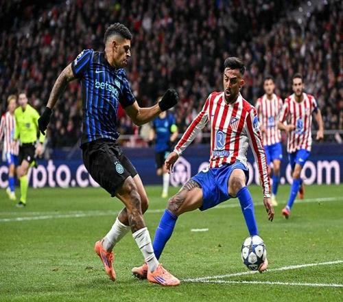 半场战报：比利亚雷亚尔1-0赫塔费，布坎南建功（半场：比利亚雷亚尔1-0领先赫塔费，布坎南破门）