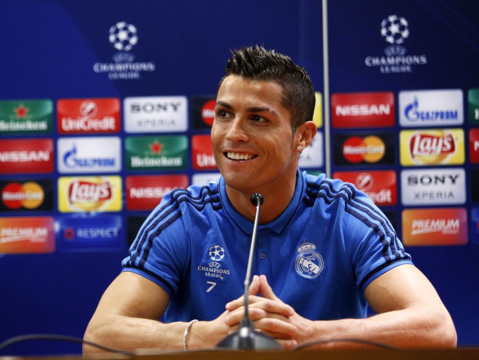 半场战报：尤文0-1博德闪耀，布隆贝格建功，小孔塞桑造险（半场：尤文0-1落后博德闪耀，布隆贝格进球，小孔塞桑制造险情）