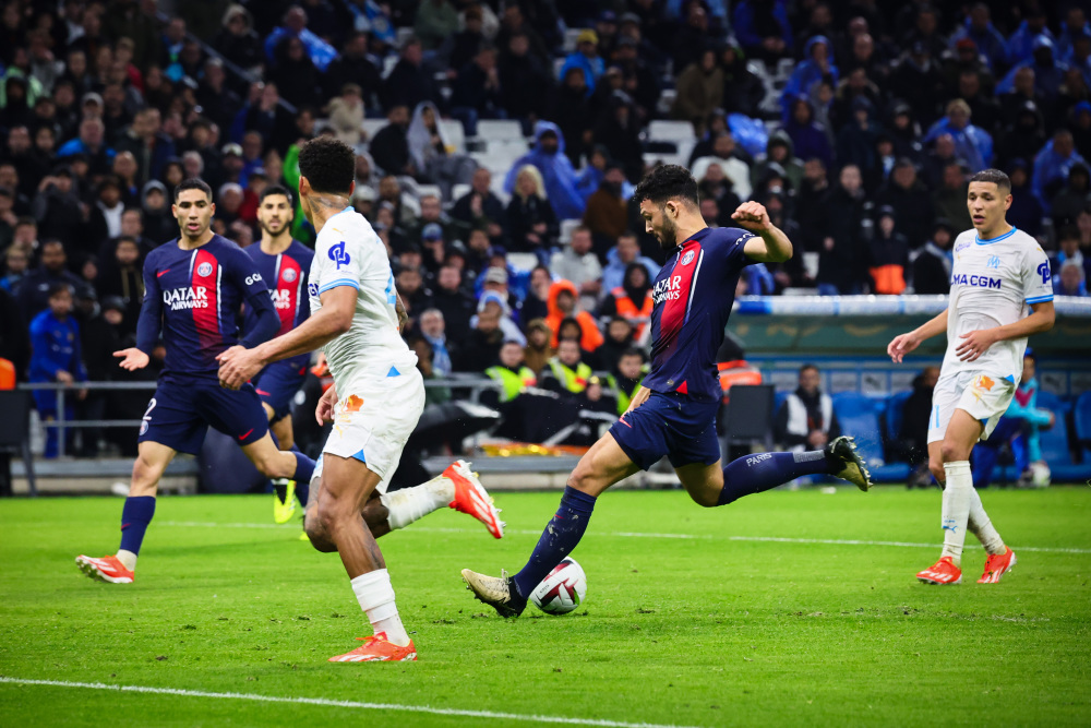 决战星期四：懂球帝0-3不敌人大财金男足（周四对决：懂球帝0-3负于人大财金男足）